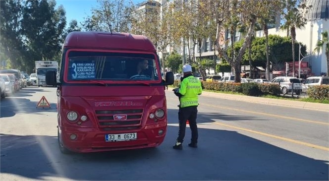 Mersin’de Toplu Taşıma Araçları Denetlendi