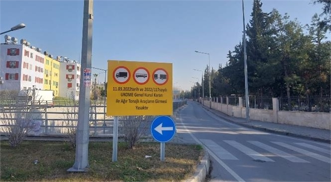 Mersin Trafik Denetleme Şube Müdürlüğünce Ağır Tonajlı Araçlarla İlgili Gerekli İşaretlemeler Yapıldı