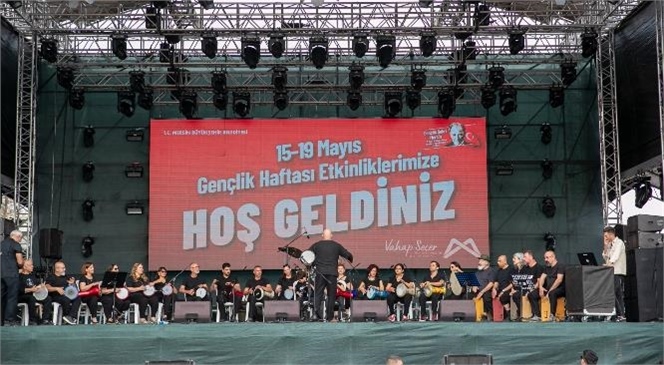 Gençlik Kenti Mersin’de Gençler Genç Olmanın Tadını Çıkarıyor, Mersin’de 5 Gün Boyunca 19 Mayıs Rüzgarı Esecek