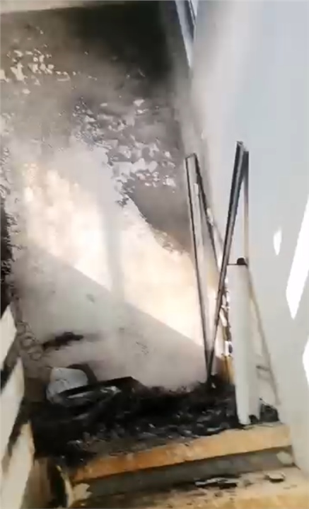 Asansör Dairesinde Alevler Yükseldi: Mezitli'de Korkutan Yangın!