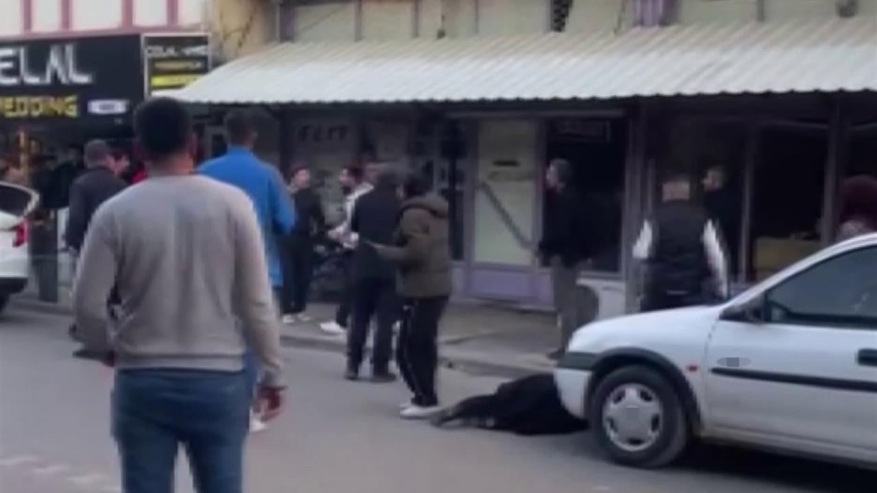 Adıyaman'da Eşini Kızının Gözleri Önünde Öldüren Kişi Kaçtı