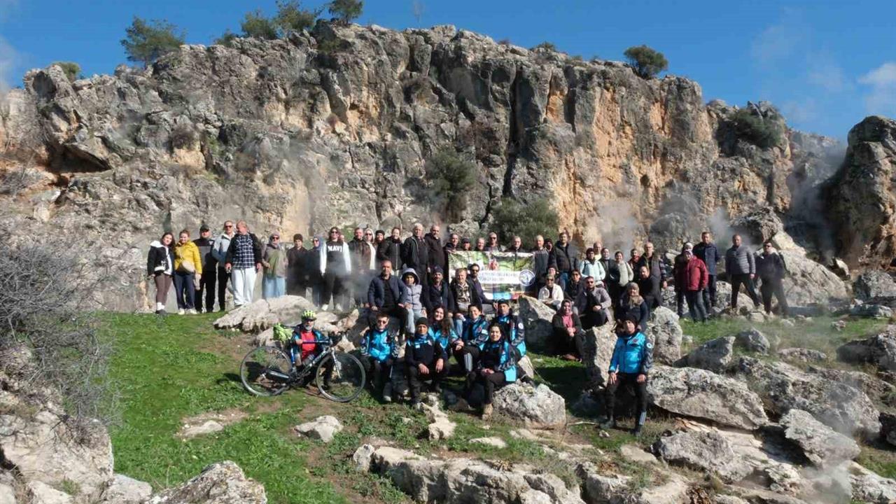 Buharkent'te Geleneksel 28. Doğa Yürüyüşü Yoğun İlgi Gördü