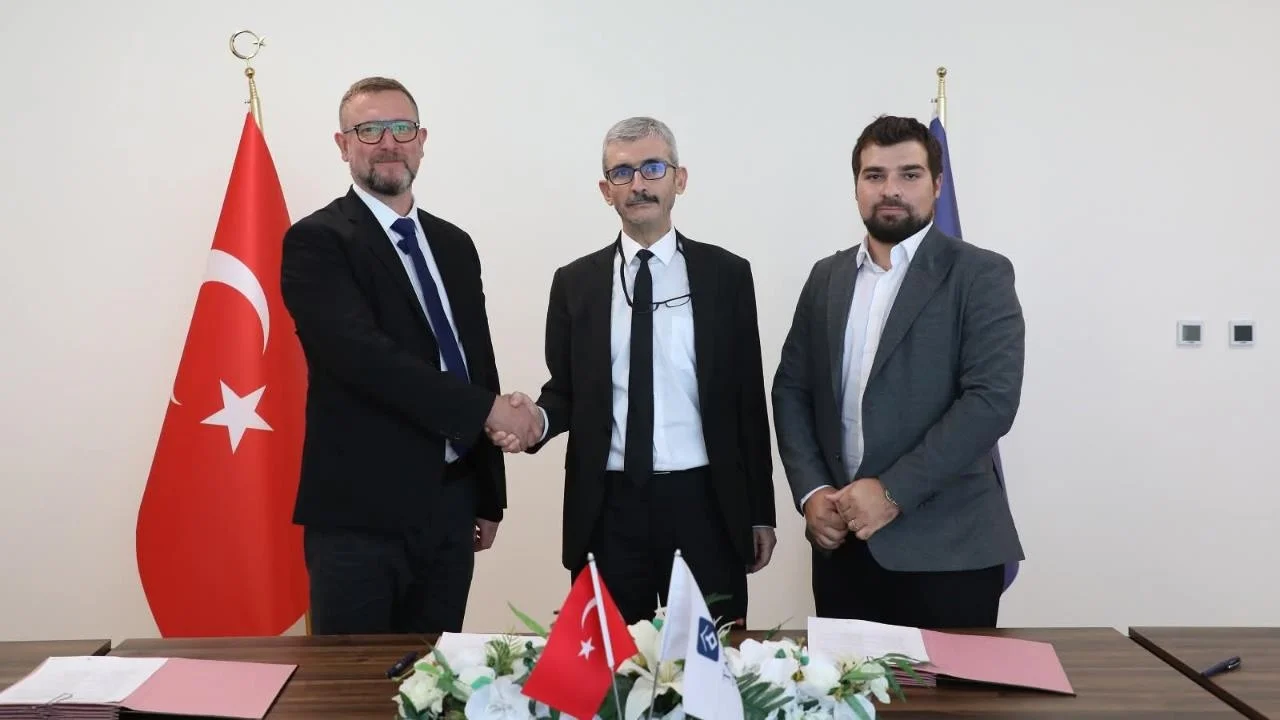 Tarsus Üniversitesi ve Akkuyu Nükleer Anonim Şirketi Arasında Nükleer Enerji Alanında İş Birliği Protokolü İmzaland