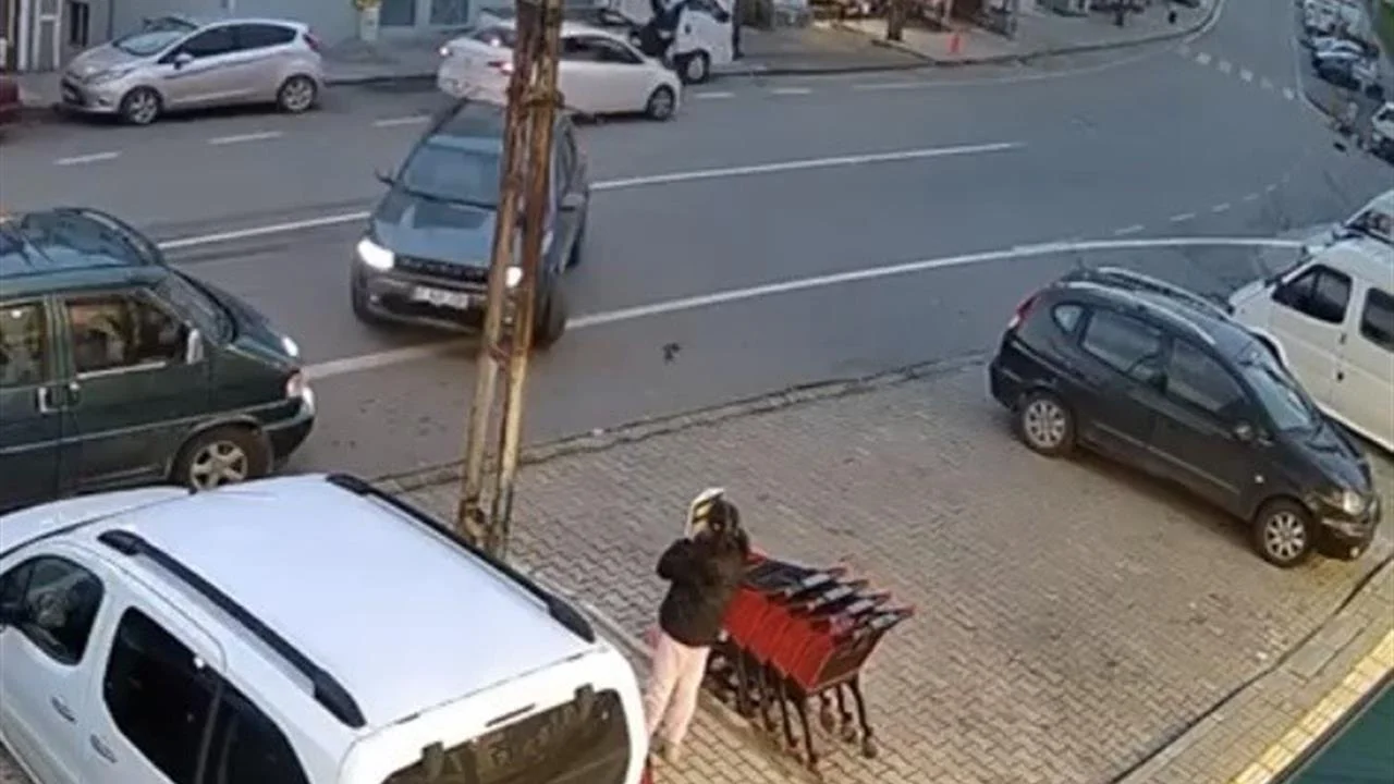 Trabzon Ortahisar'da Otomobilin Çarptığı Genç Kadın Ağır Yaralandı