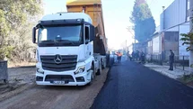 Erenler'de Asfalt Çalışmaları Devam Ediyor