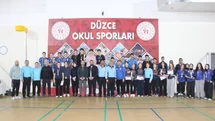 Düzce'de Masa Tenisi Şampiyonları Belli Oldu
