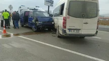 Afyonkarahisar'da Minibüs Kazası