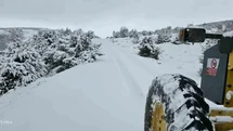 Yozgat’ta Kar Yağışı Nedeniyle Ekipler Çalışmalara Başladı