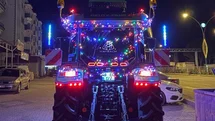 Muğla'da Led Işıklı Traktör İlgi Odağı Oldu