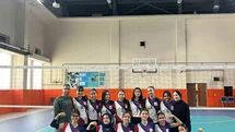 Selahaddin Eyyubi Ortaokulu Voleybolda Başarıya İmza Attı
