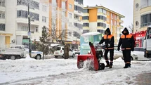Yeşilyurt'ta Karla Mücadele Çalışmaları Devam Ediyor