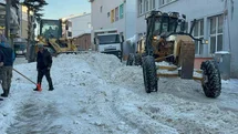 Sarıkamış'ta Kar Temizliği Devam Ediyor