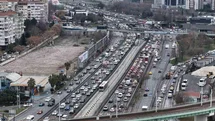 İstanbul'da Ara Tatil Trafiği Yoğunlaştırdı