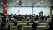 Diyarbakır'da Hac Görevlilerine Eğitim Semineri