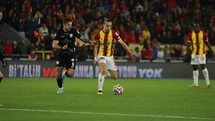Göztepe, Çaykur Rizespor'u 1-0 Önde Tamamladı