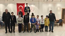 Düzce'de Satranç Şampiyonası Düzenlendi