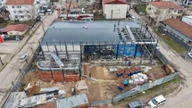 Başiskele'de Kapalı Spor Salonu İnşaatı Devam Ediyor