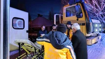 Ağrı'da Hasta Paletli Ambulansla Taşındı