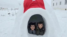 Yozgat'ta Aile Eskimo Evi Yaptı