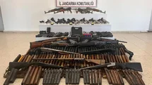 Başkale'de Silah ve Mühimmat Ele Geçirildi
