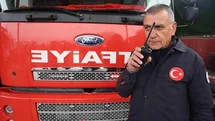 İtfaiye çavuşu 32 yılın ardından son telsiz anonsunu yaparak emekli oldu