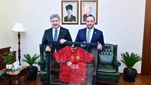 Eskişehirspor Yönetimi'nden Vali Yılmaz'a Ziyaret