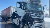 Bitlis'te Tır Kazası Meydana Geldi