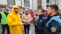Tarsus'ta Sel Riskine Karşı Teyakkuz: Başkan Boltaç Sahada, Vatandaşlara Alo 153 Çağrısı