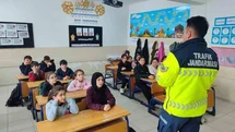 Afyonkarahisar'da Jandarma Trafik Eğitimi Verdi