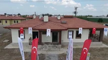 Osmaniye'de Konut ve İş Yerleri Teslim Edildi