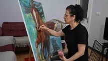 Eskişehir'de Ressam Ayten Cömert'in Hikayesi