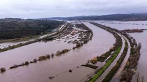Portekiz'de Fırtına ve Sel Felaketi