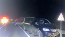 Kastamonu'da Minibüs ve Otomobil Çarpışması