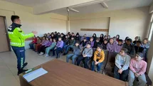 Jandarmadan öğrenci ve vatandaşlara trafik eğitimi