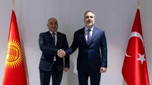 Dışişleri Bakanı Fidan Kırgız Meclis Başkanı ile Görüştü
