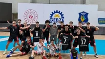 Gölcük Belediyespor Üst Üste 3. Şampiyonluğunu Kazandı