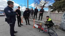 Karaman'da Polis Memuru Motosiklet Çarpmasıyla Yaralandı