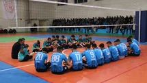 Aksaray'da Voleybol Turnuvasında Kitap Dağıtımı