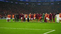 Galatasaray Taraftarlarıyla Galibiyet Sevinci Yaşadı
