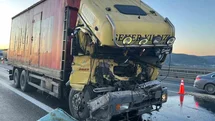 Kuzey Marmara Otoyolu'nda Kamyon Tır Çarptı