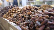Ramazan ayının vazgeçilmezi hurma, tezgahlarda yerini aldı