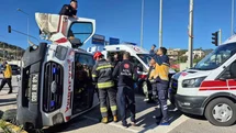 Bodrum’da ambulans devrildi: 4 yaralı