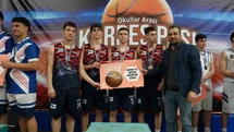 "Kardeş Pası" basketbol şampiyonasında ödüller sahiplerini buldu