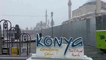 Konya’da Öğle Saatlerinde Kar Yağışı Başladı