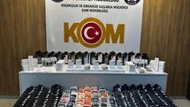 Samsun'da Kaçak Elektronik Eşya Ele Geçirildi