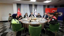 Hatay'da Vali Masatlı İftar Yemeği Düzenledi