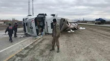 Konya'da Tır Devrildi, 1 Kişi Yaralandı