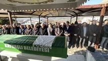 Düzce'de Sevilen Öğretmen Son Yolculuğuna Uğurlandı