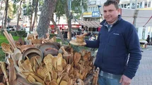 Burhaniye'de Zeytin Odunlarından Mutfak Gereçleri Üretimi