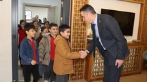 Başkan Arıcı, ilkokul öğrencilerini ağırladı